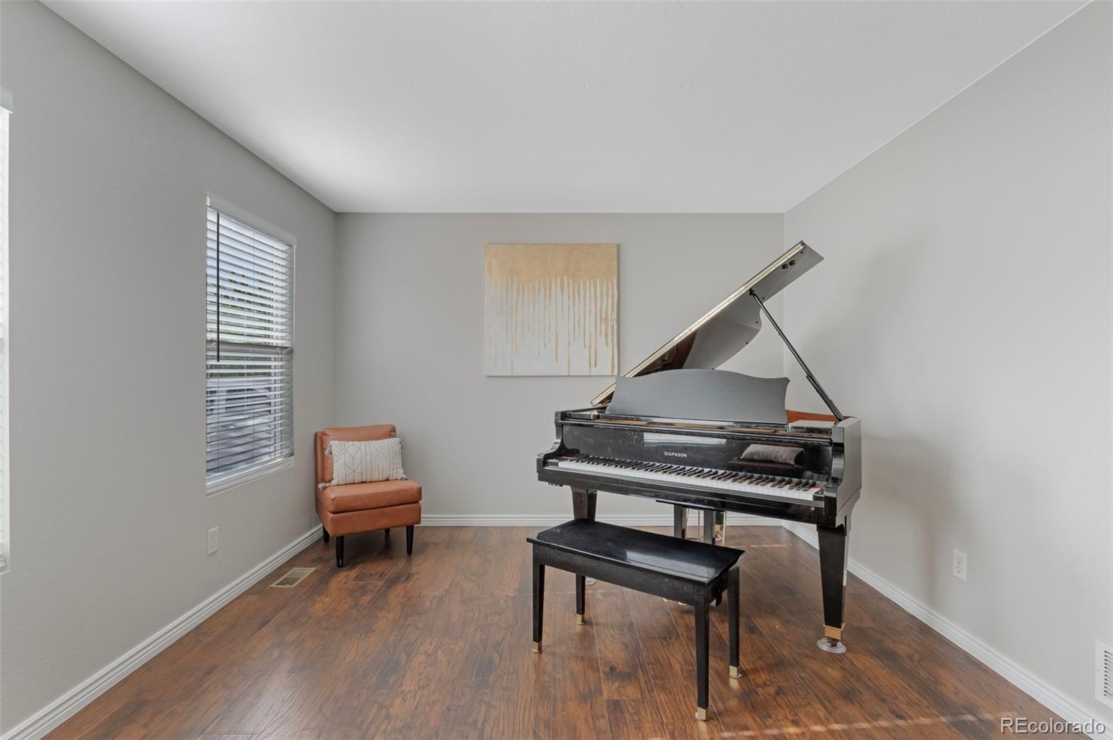 MLS Image #15 for 10121  altura street,commerce city, Colorado