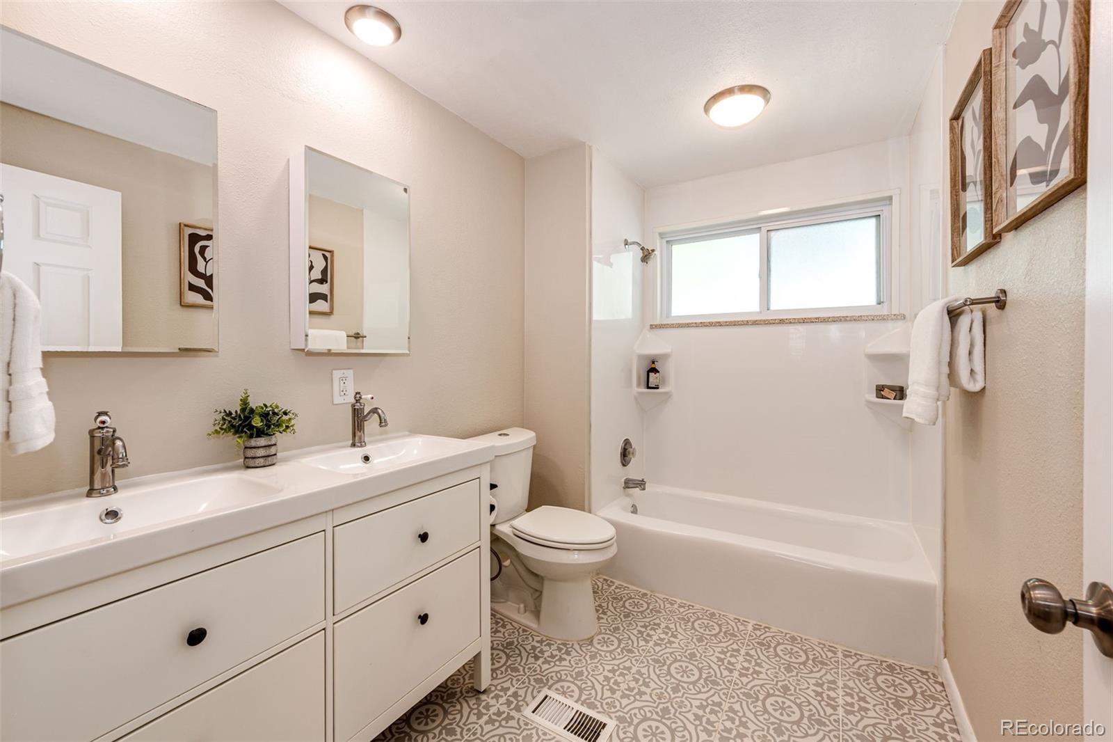 MLS Image #14 for 6724 s ash way,centennial, Colorado
