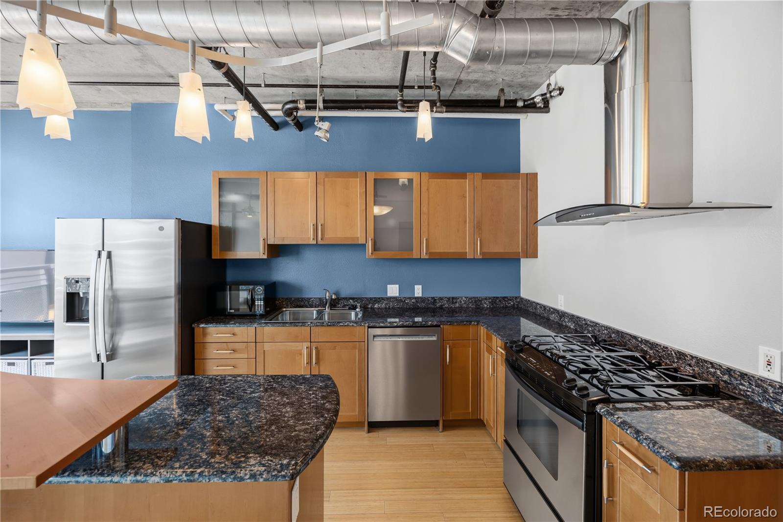 MLS Image #6 for 1401  wewatta street,denver, Colorado