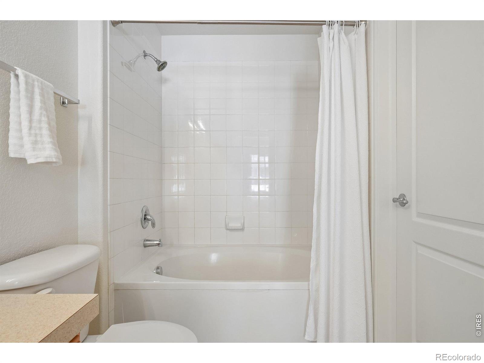 MLS Image #15 for 4715  hahns peak drive,loveland, Colorado