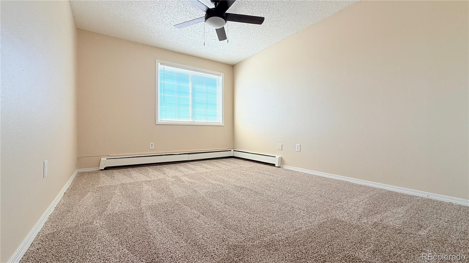 MLS Image #3 for 1064  chambers court 209,aurora, Colorado