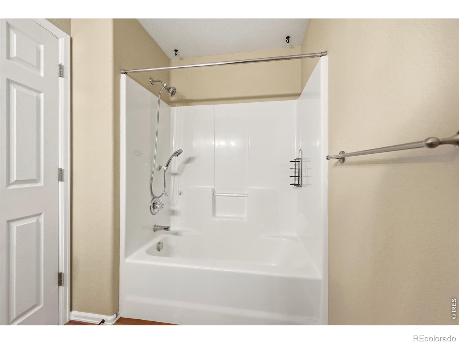 MLS Image #14 for 2821  39th avenue,greeley, Colorado
