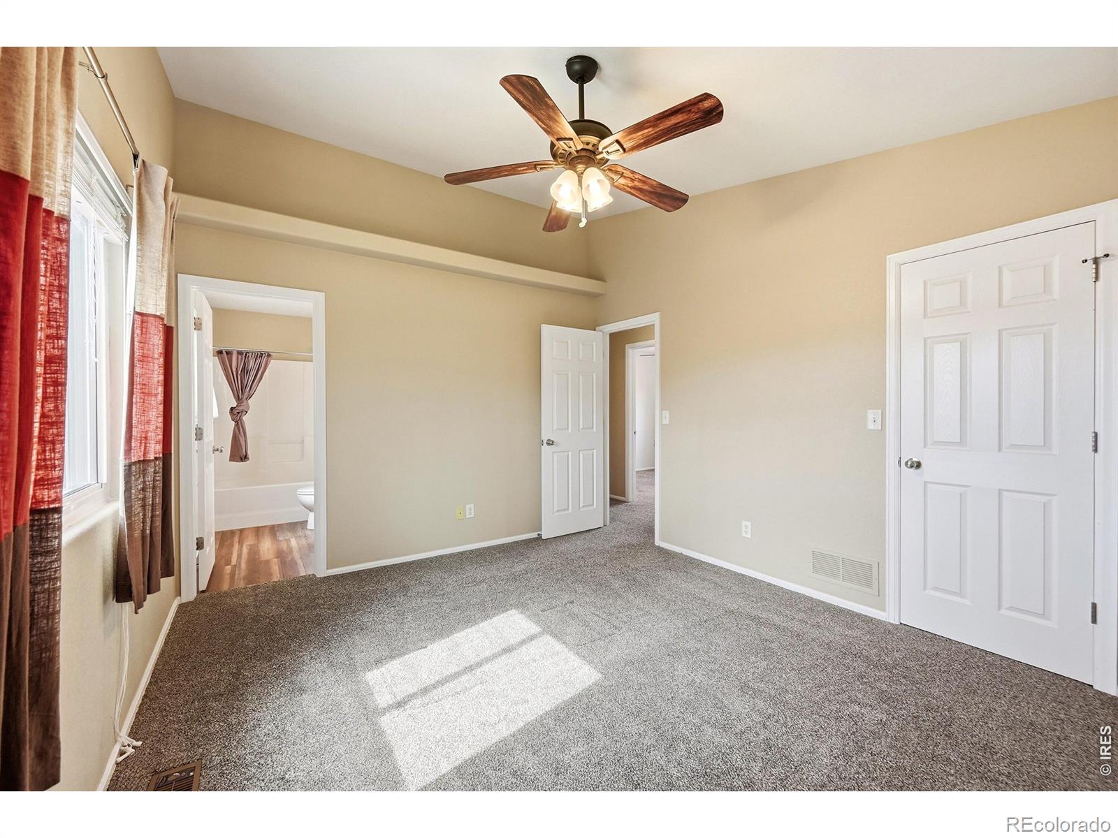 MLS Image #18 for 2821  39th avenue,greeley, Colorado