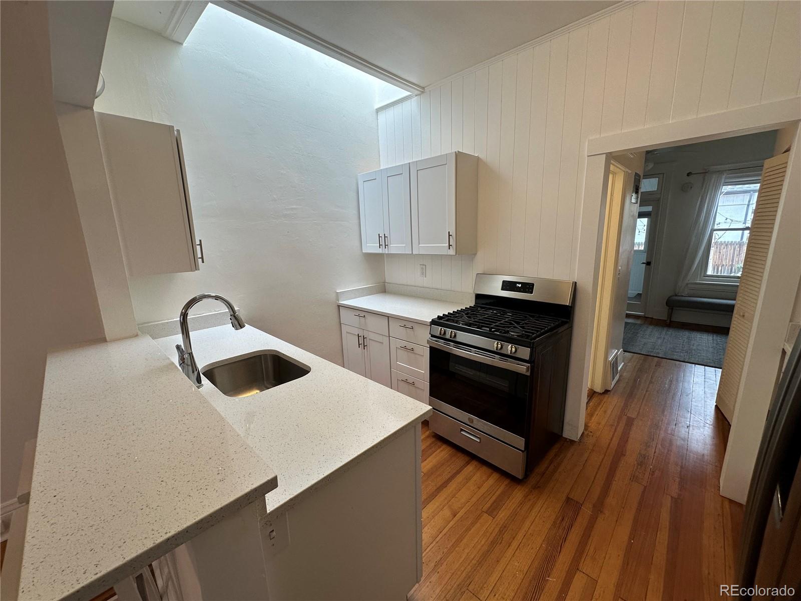 MLS Image #6 for 135 e exposition avenue,denver, Colorado