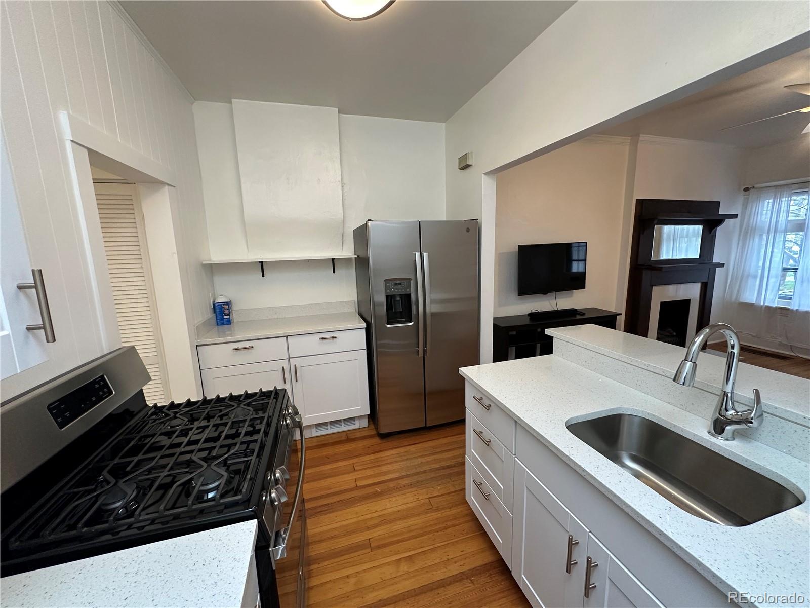 MLS Image #7 for 135 e exposition avenue,denver, Colorado