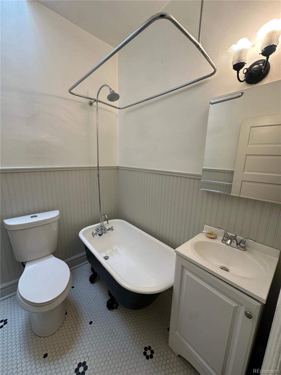 MLS Image #9 for 135 e exposition avenue,denver, Colorado
