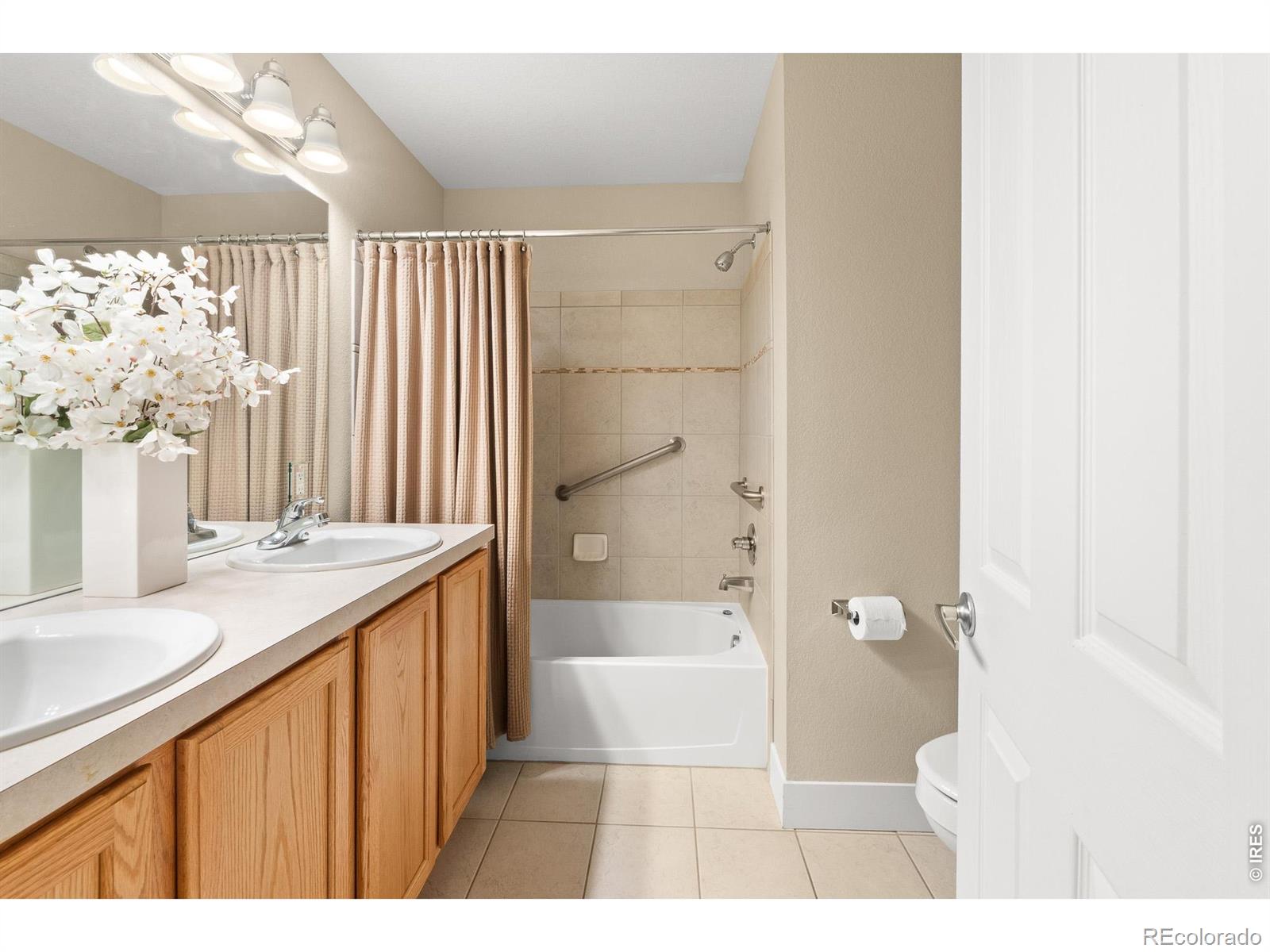 MLS Image #13 for 4113  plum creek drive,loveland, Colorado