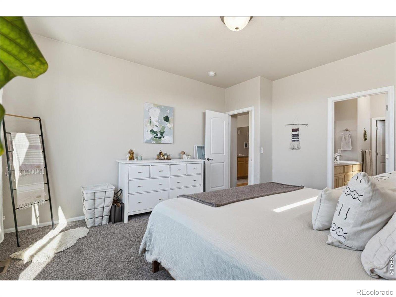 MLS Image #29 for 617  gore range drive,severance, Colorado