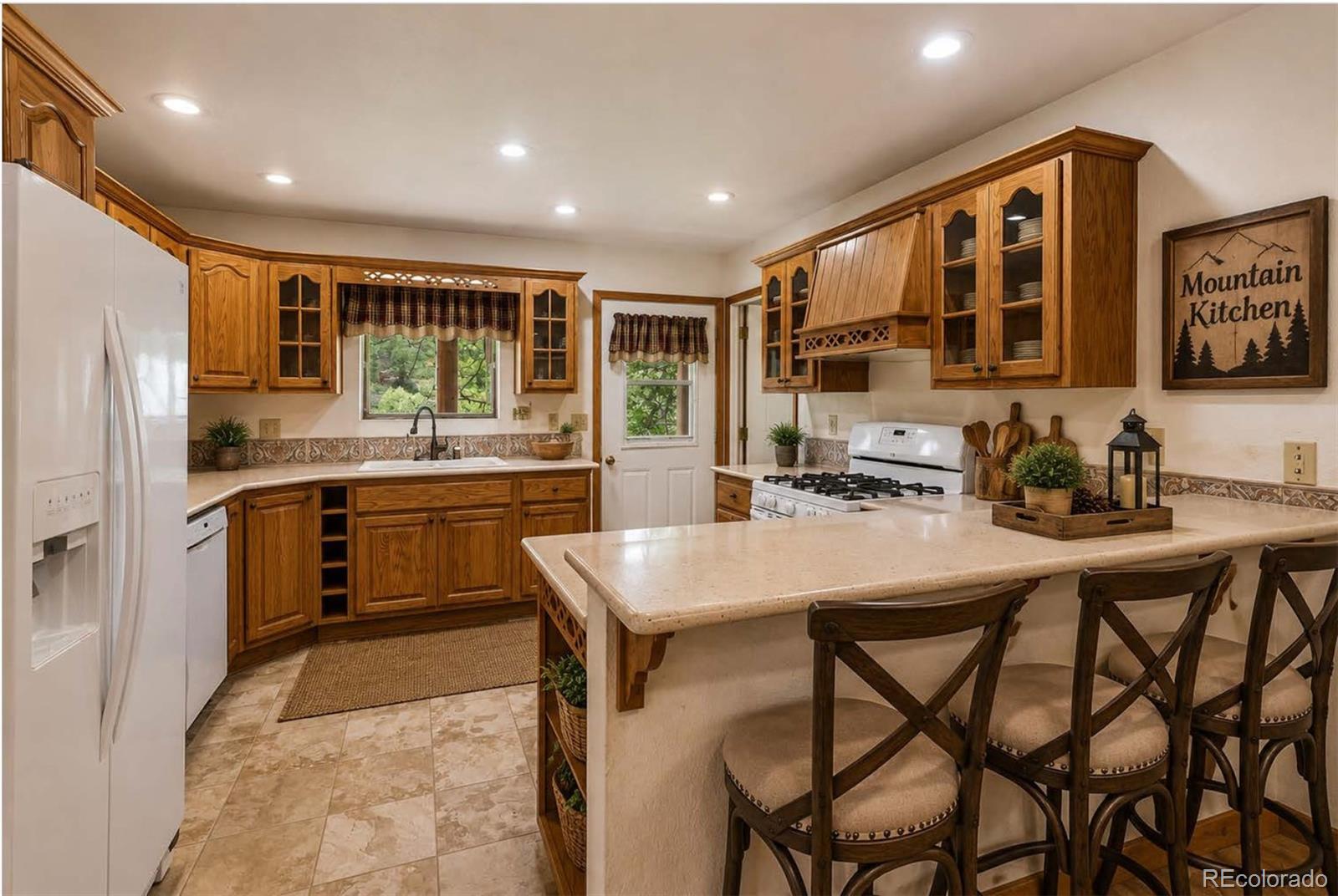MLS Image #14 for 2401  lakemoor ,florissant, Colorado