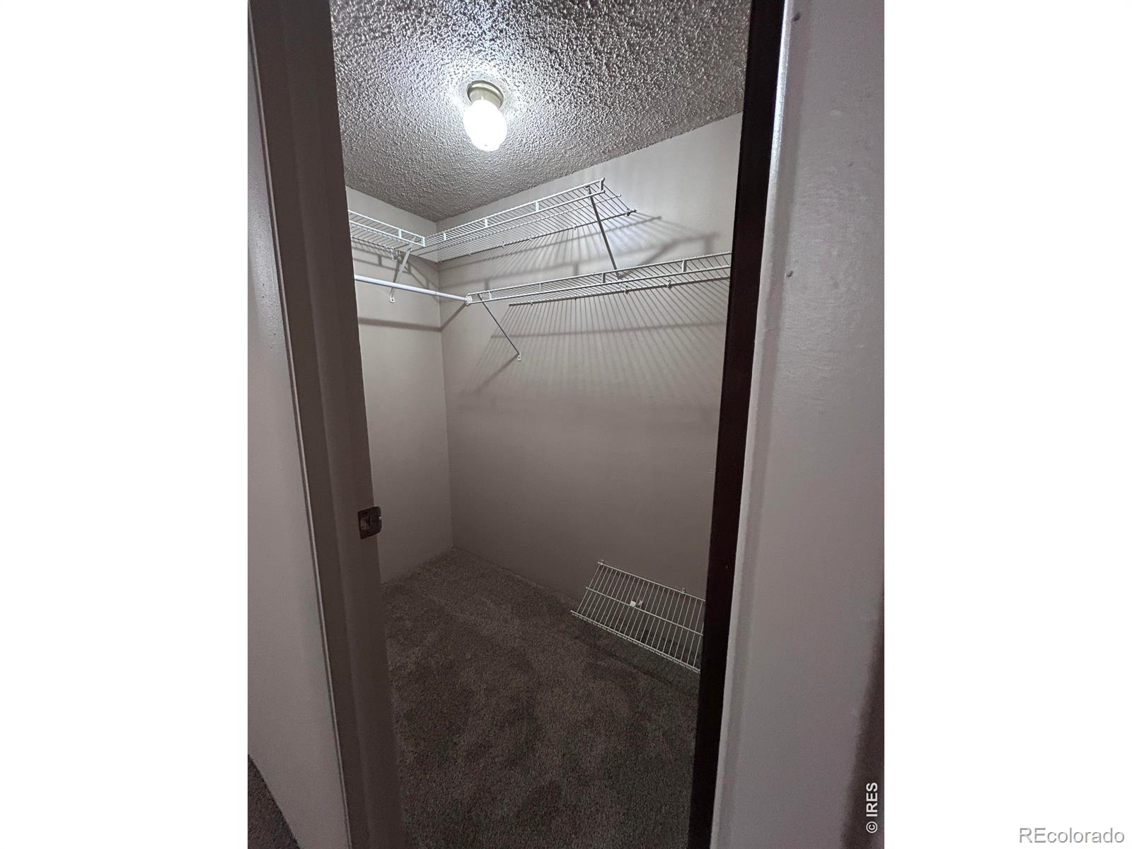 MLS Image #13 for 114  linden drive,log lane village, Colorado