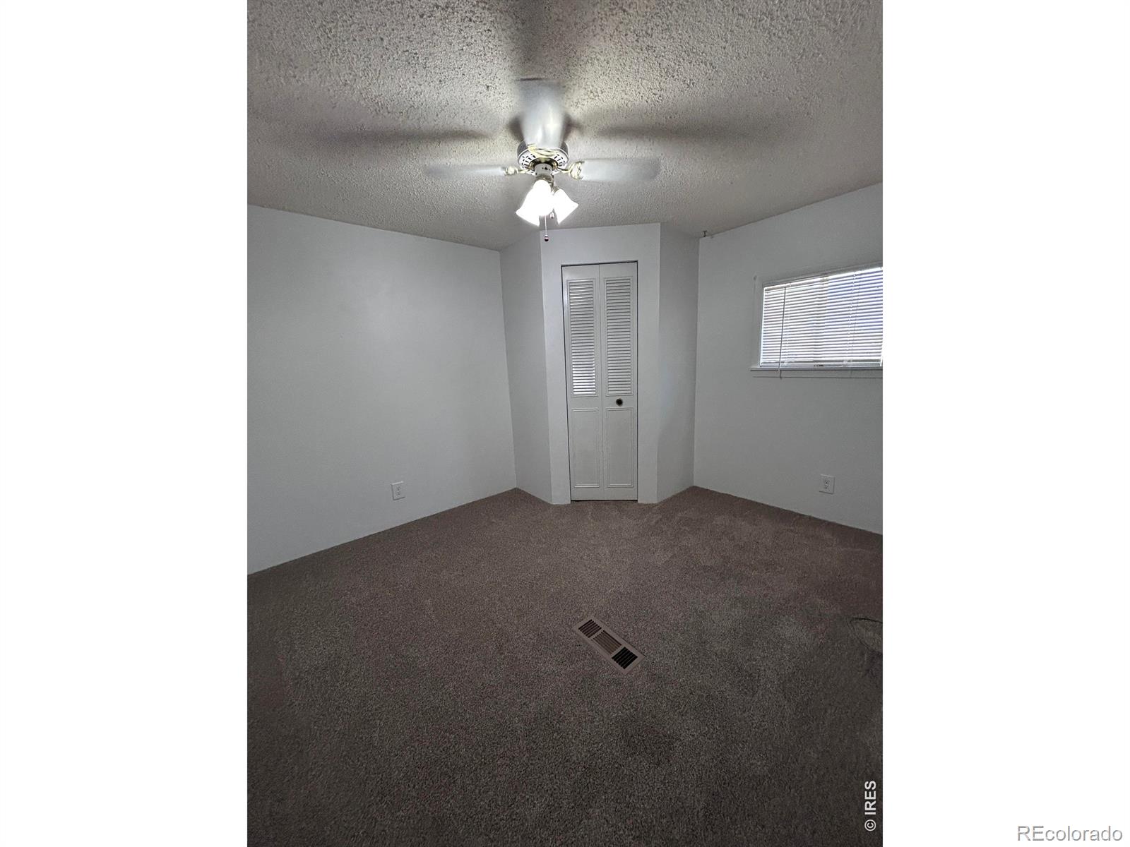 MLS Image #17 for 114  linden drive,log lane village, Colorado