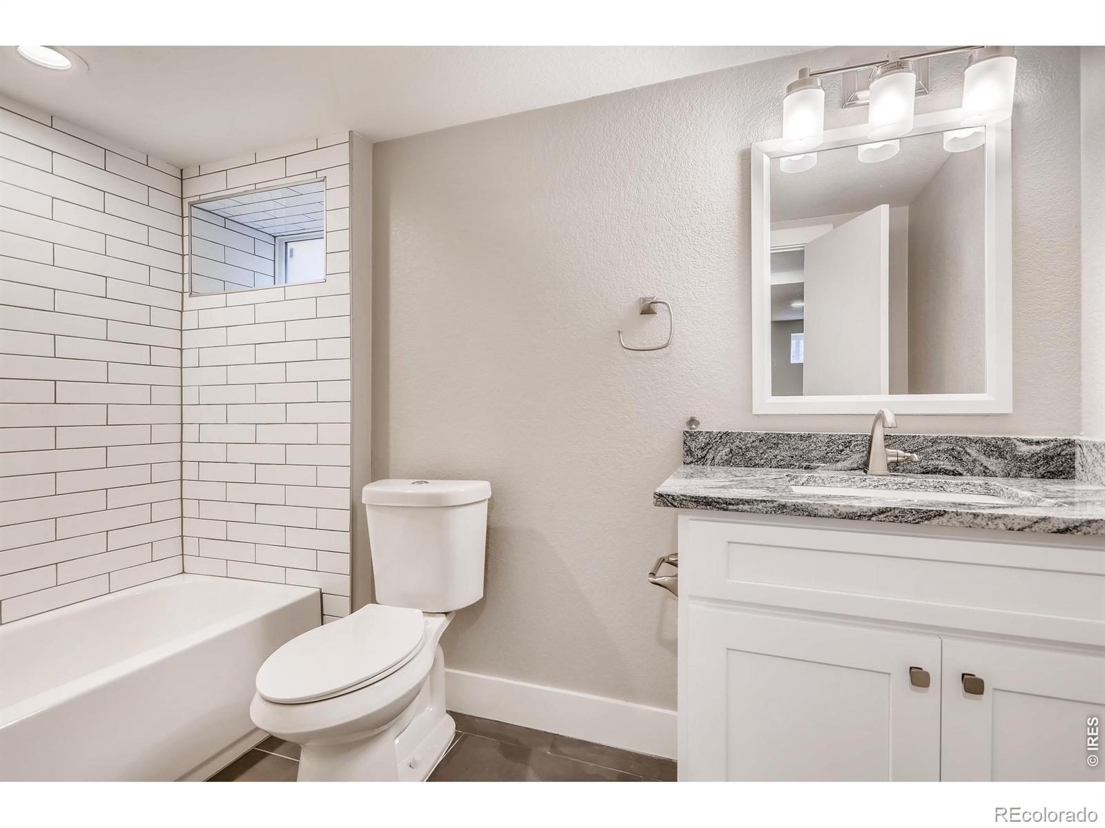 MLS Image #20 for 4035  batavia place,denver, Colorado