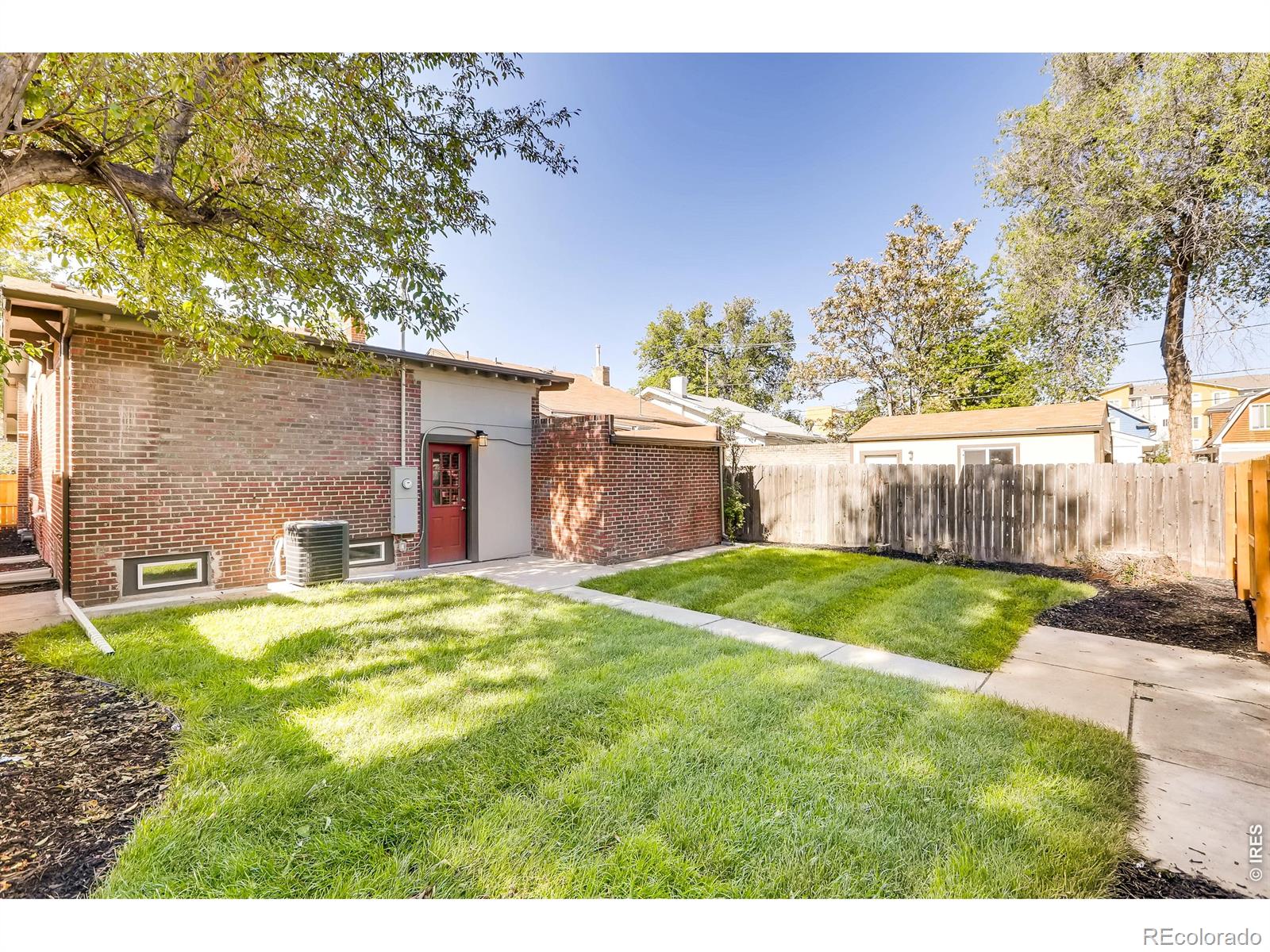 MLS Image #23 for 4035  batavia place,denver, Colorado
