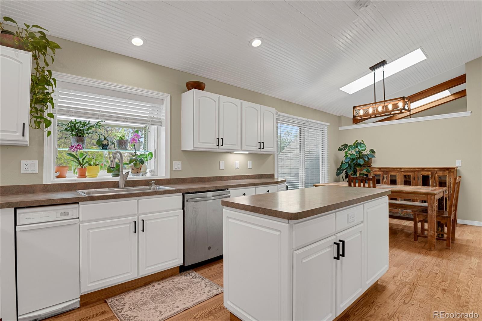MLS Image #16 for 420  royal oak drive,colorado springs, Colorado