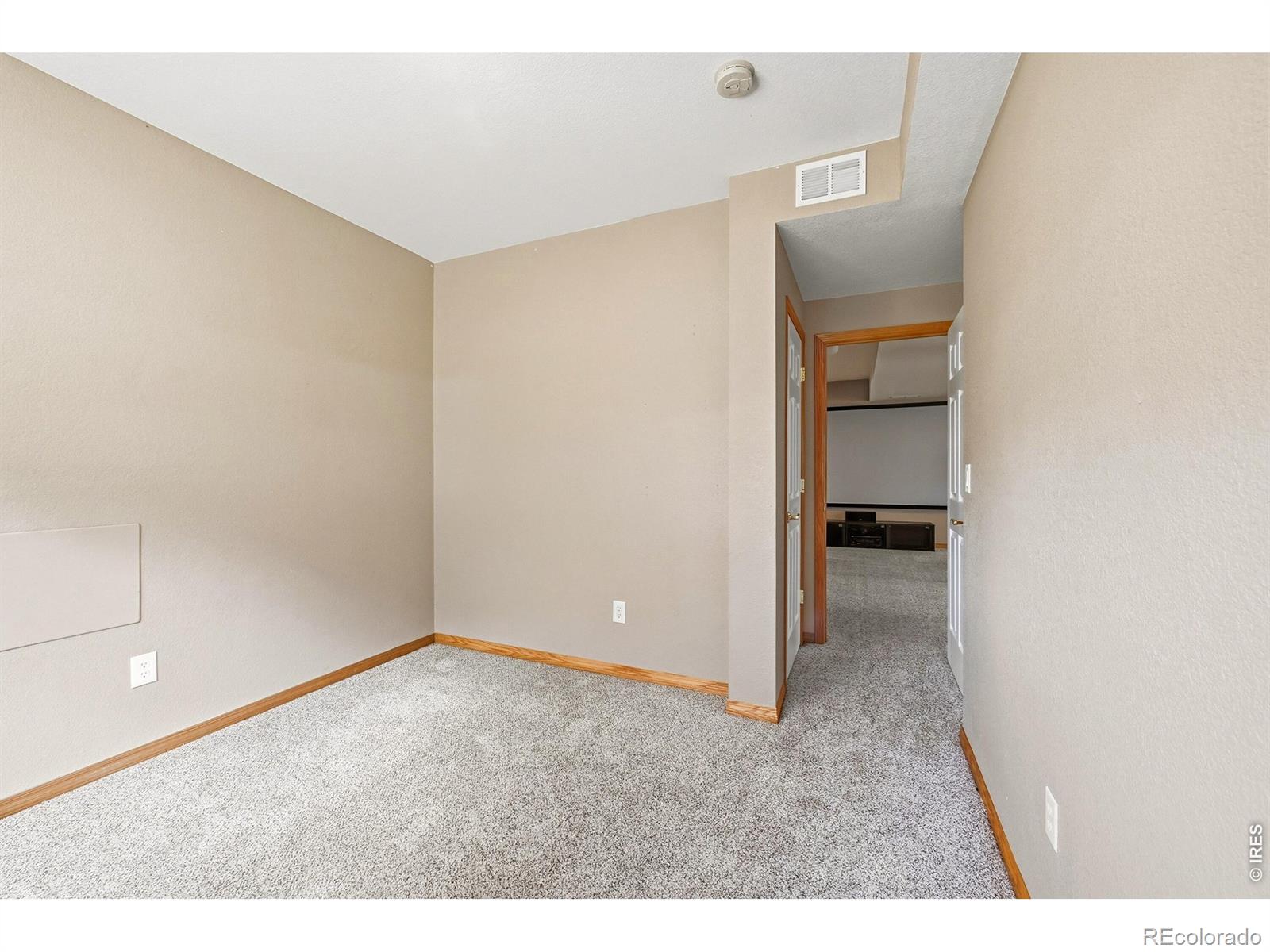 MLS Image #38 for 256  choctaw road,lyons, Colorado
