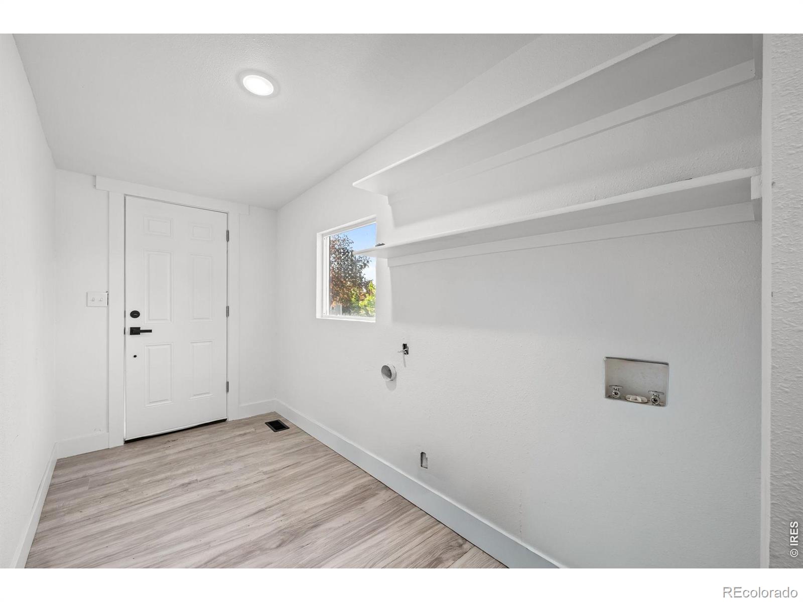 MLS Image #6 for 5755 w 43rd avenue,denver, Colorado