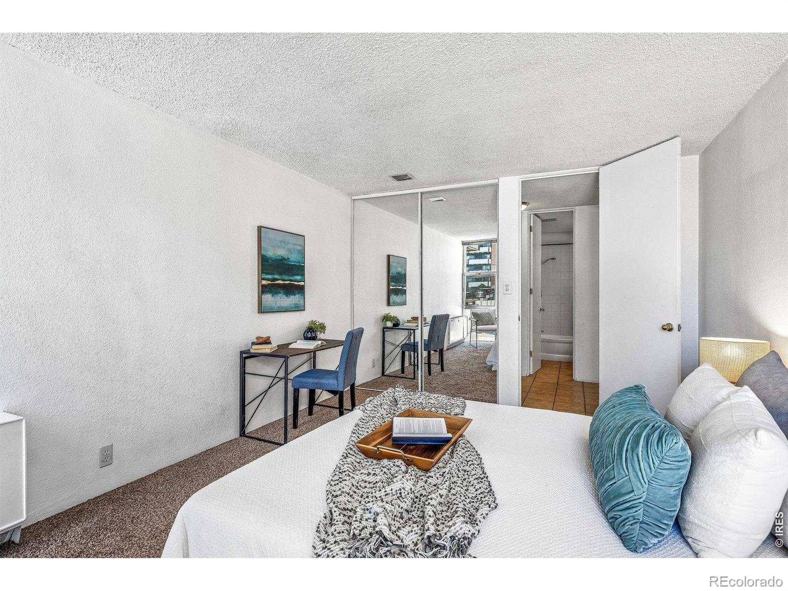 MLS Image #8 for 2500 s york street 213,denver, Colorado