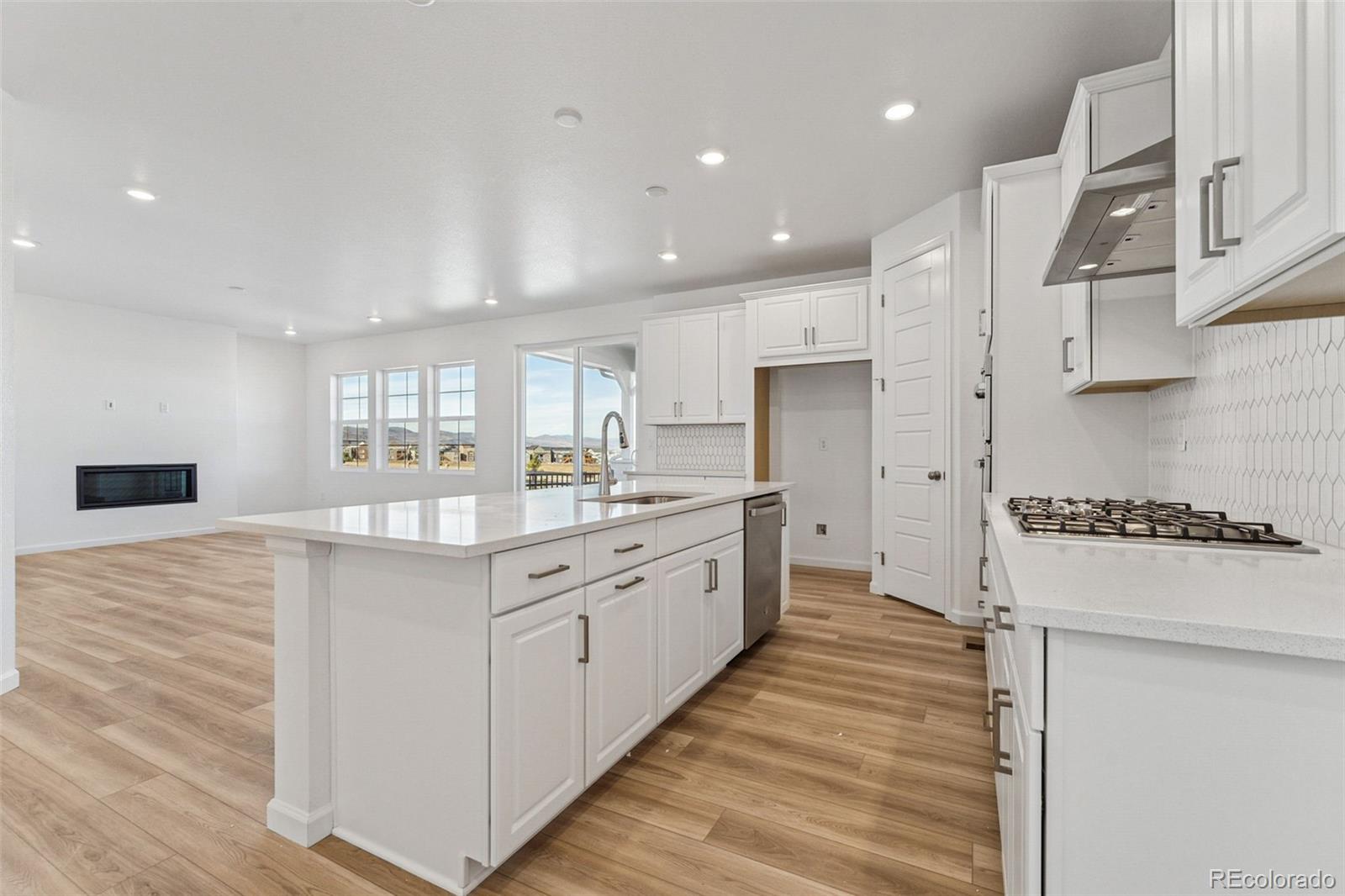 MLS Image #10 for 16537 w 92nd loop,arvada, Colorado