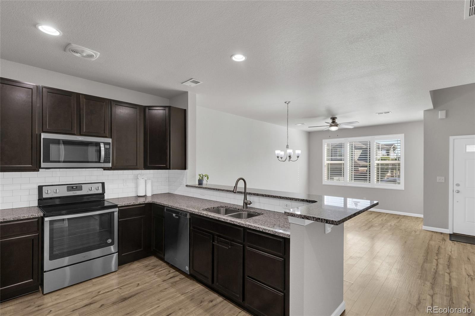 MLS Image #2 for 1756 s buchanan circle,aurora, Colorado