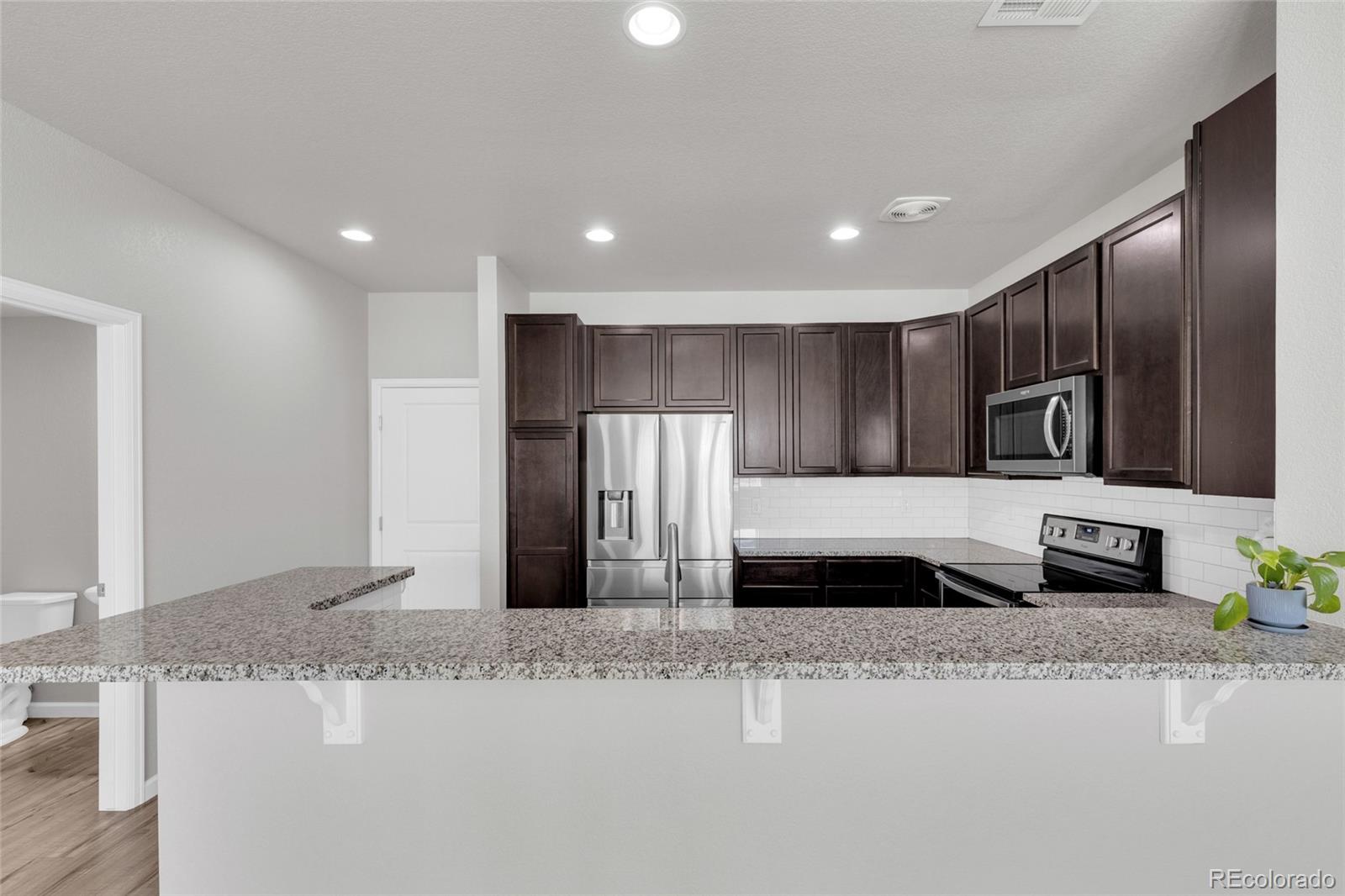 MLS Image #4 for 1756 s buchanan circle,aurora, Colorado