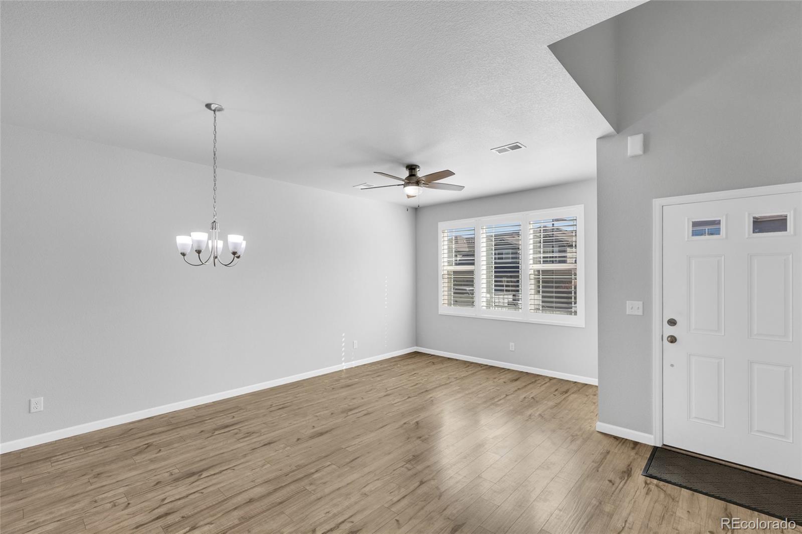 MLS Image #6 for 1756 s buchanan circle,aurora, Colorado
