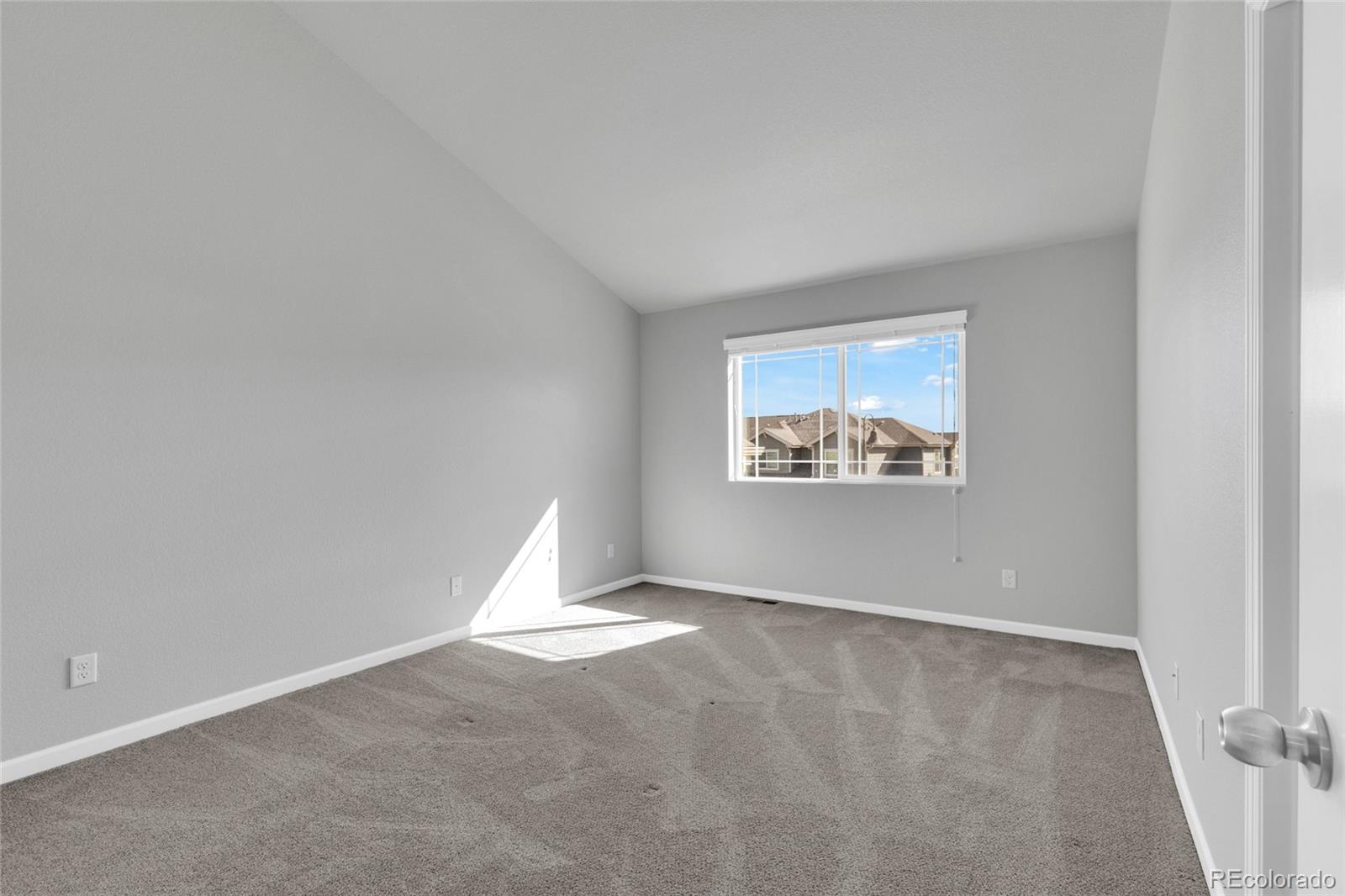 MLS Image #9 for 1756 s buchanan circle,aurora, Colorado