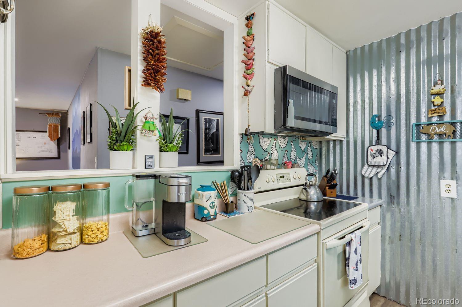 MLS Image #11 for 242  todd avenue,la salle, Colorado