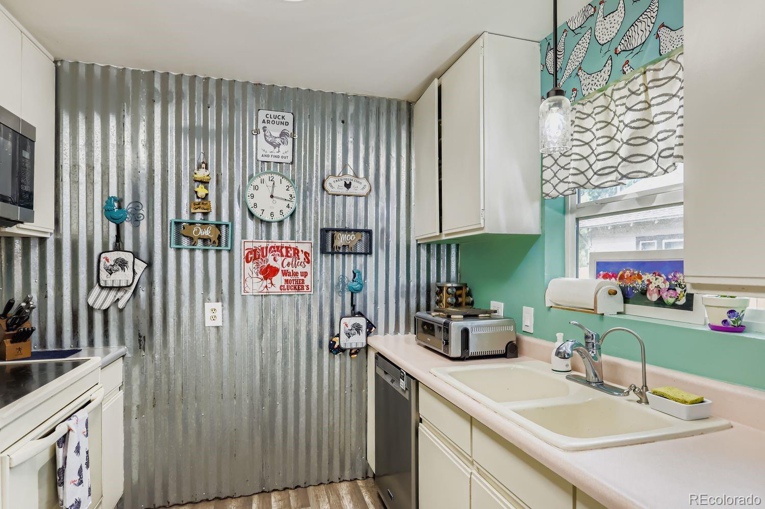 MLS Image #12 for 242  todd avenue,la salle, Colorado