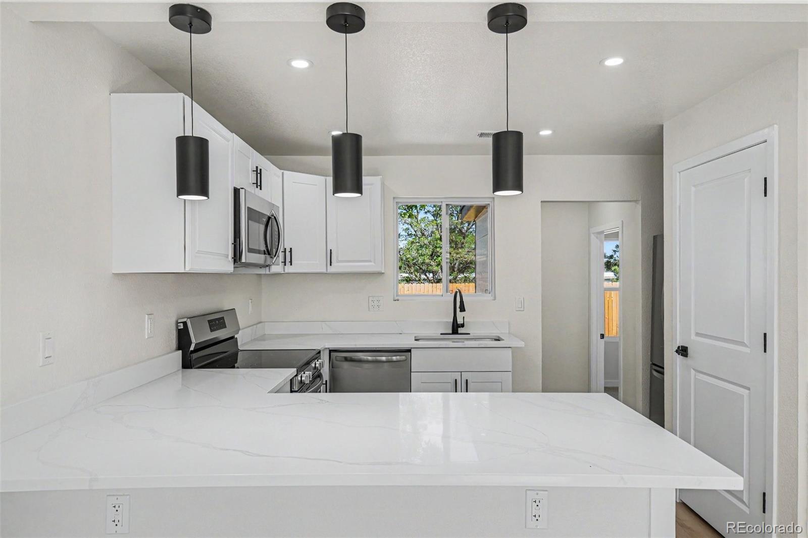 MLS Image #10 for 7731  kearney drive,commerce city, Colorado