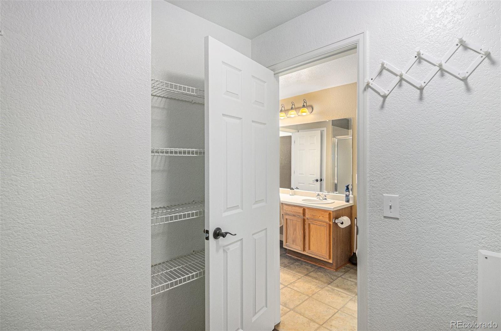 MLS Image #18 for 9795 w freiburg drive a,littleton, Colorado