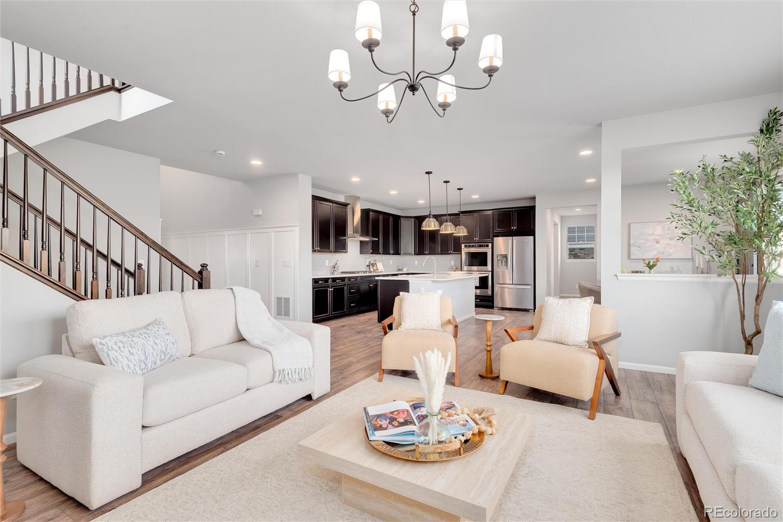 MLS Image #11 for 26902 e ottawa place,aurora, Colorado
