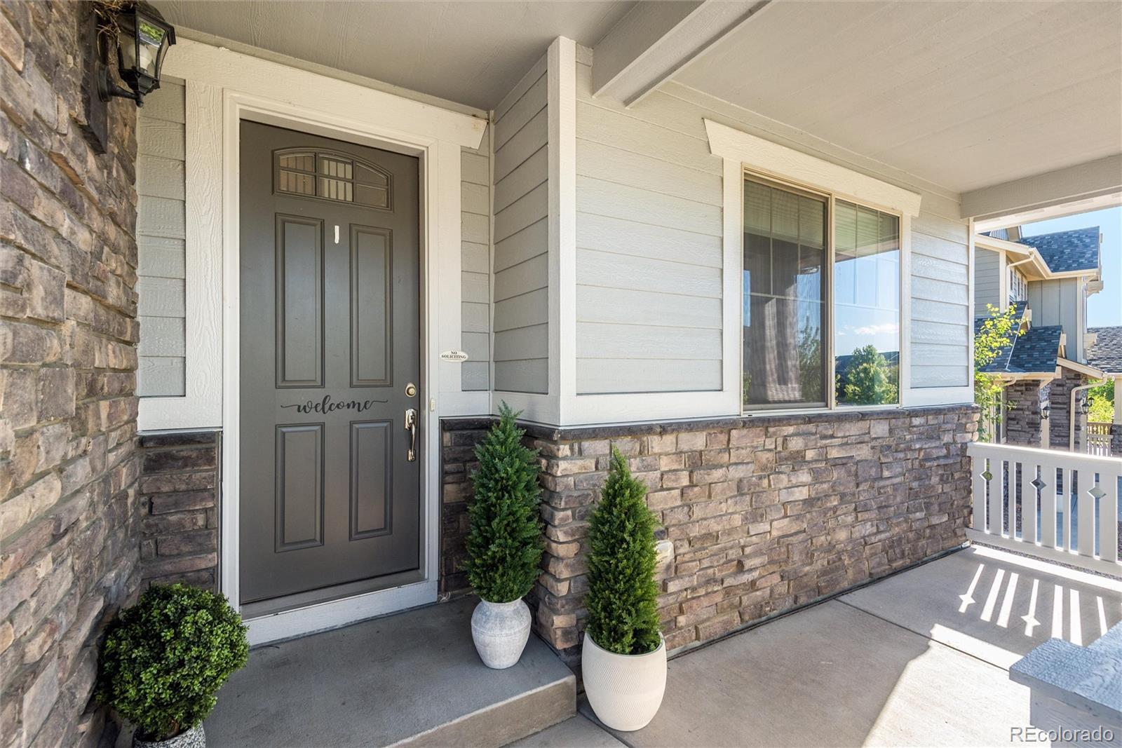 MLS Image #3 for 26902 e ottawa place,aurora, Colorado
