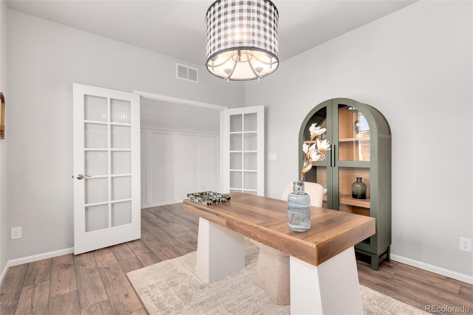 MLS Image #4 for 26902 e ottawa place,aurora, Colorado