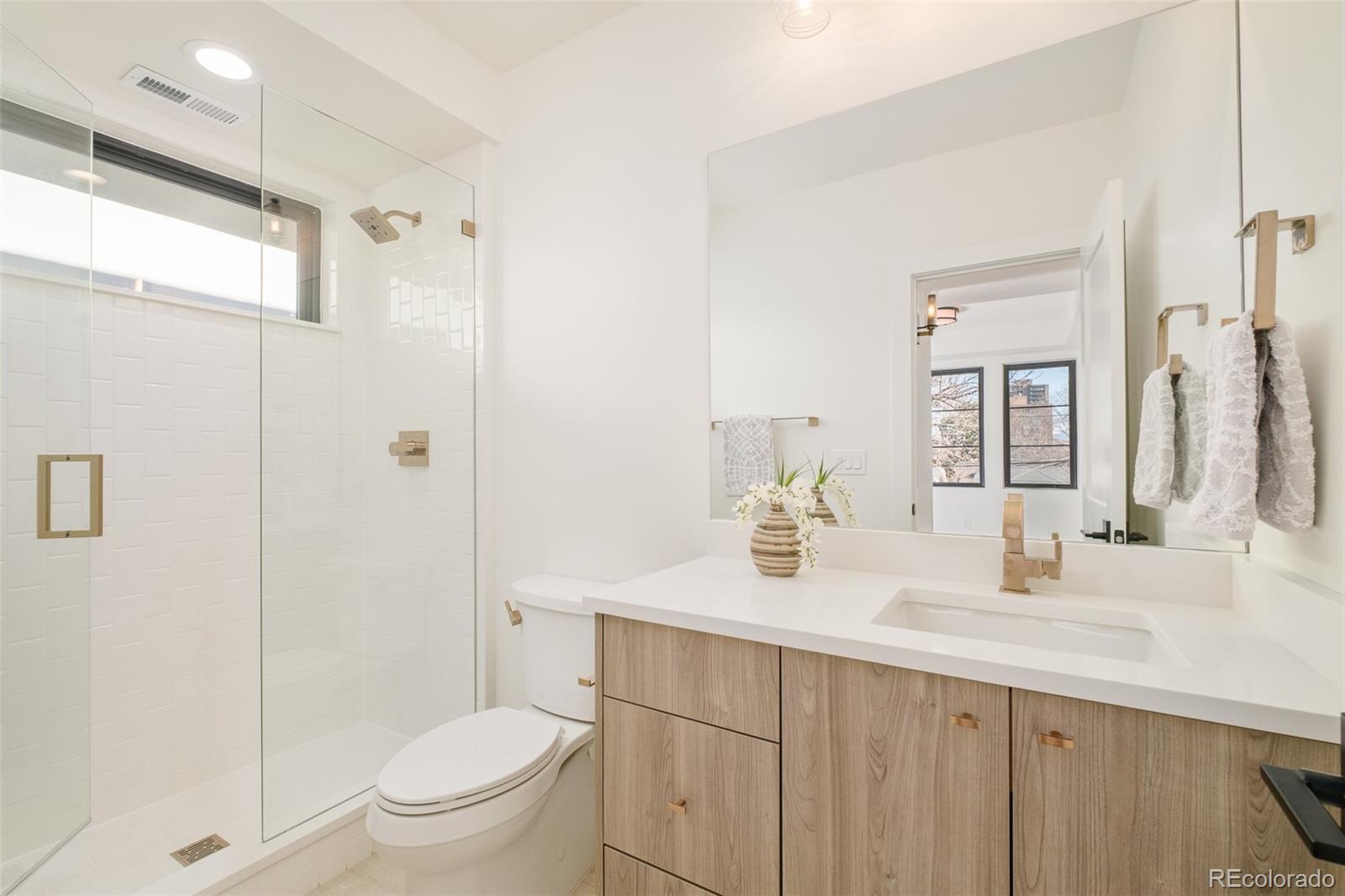 MLS Image #29 for 415 s williams street,denver, Colorado