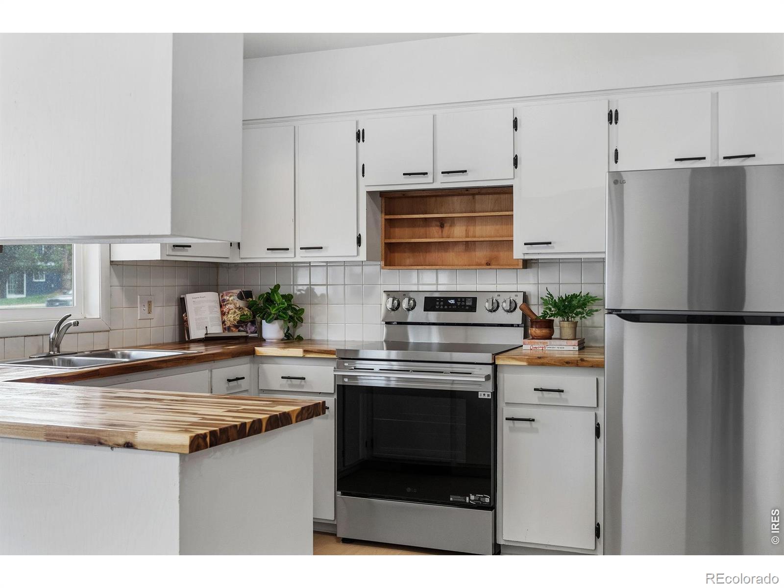 MLS Image #7 for 1612 w prospect road,fort collins, Colorado