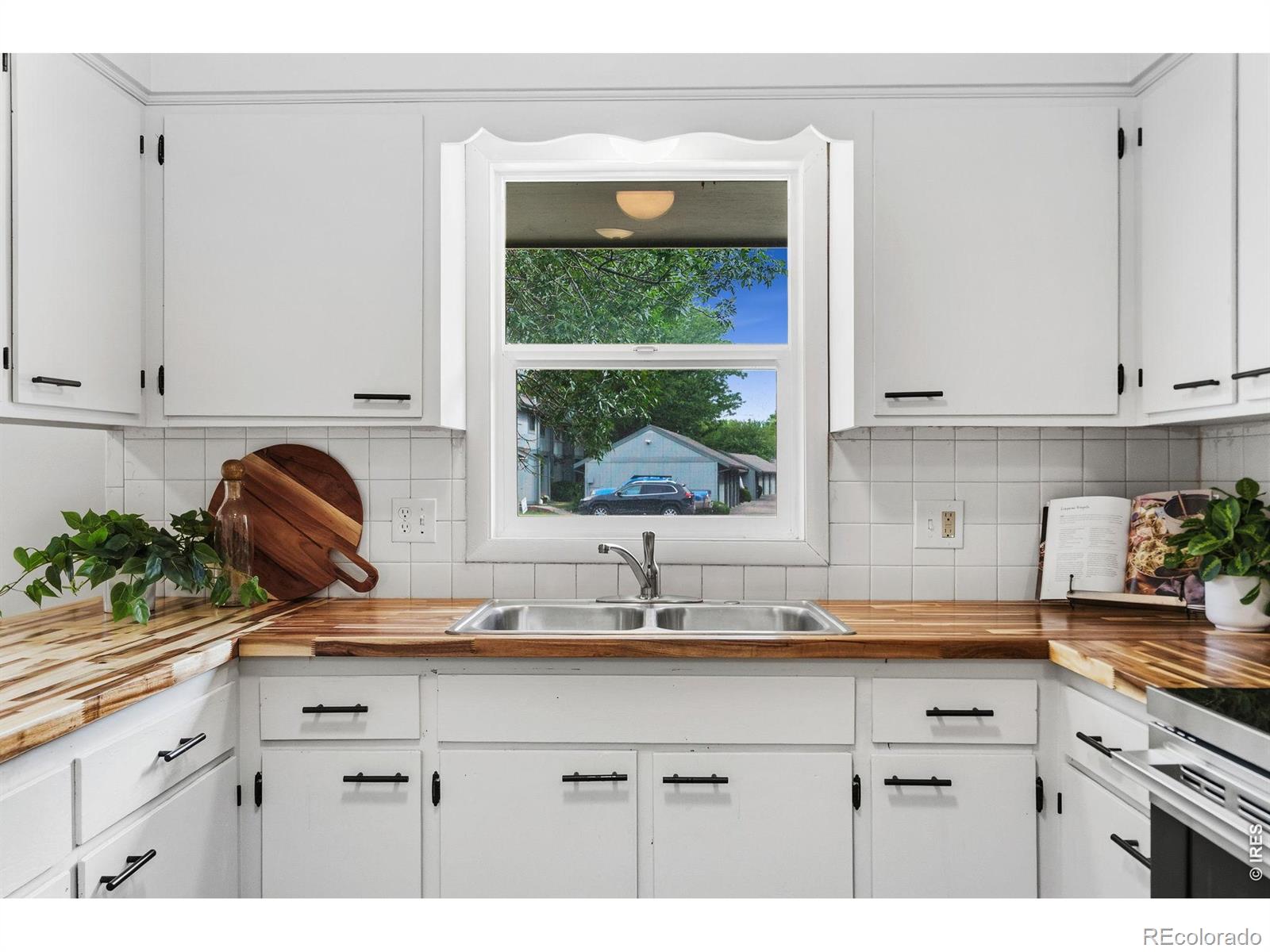 MLS Image #8 for 1612 w prospect road,fort collins, Colorado