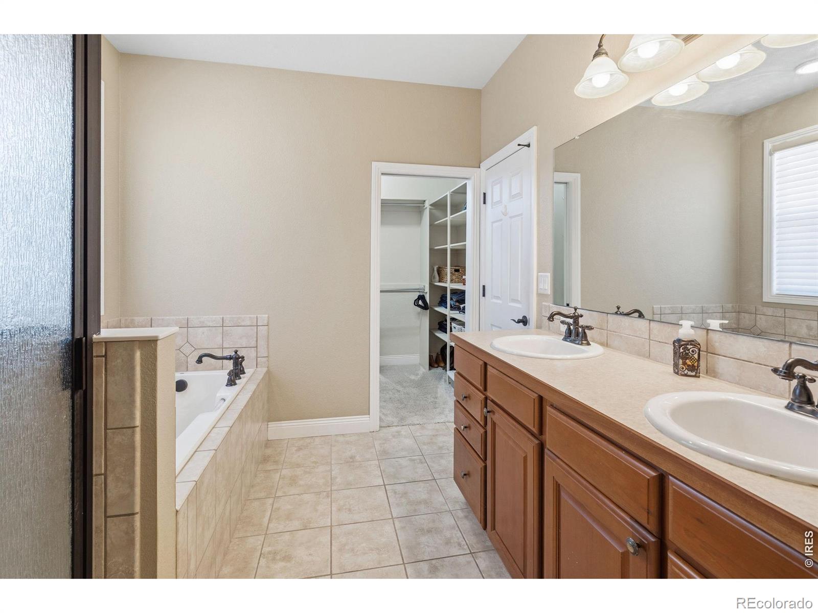 MLS Image #19 for 3653  parlin court,loveland, Colorado