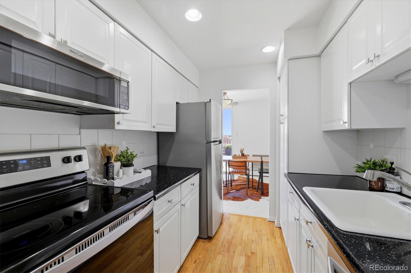 MLS Image #2 for 955  eudora street,denver, Colorado