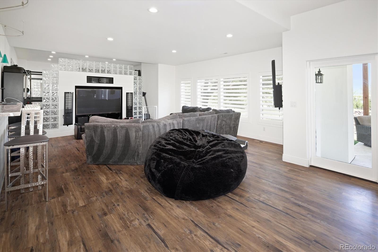 MLS Image #38 for 10008  oak tree court,lone tree, Colorado