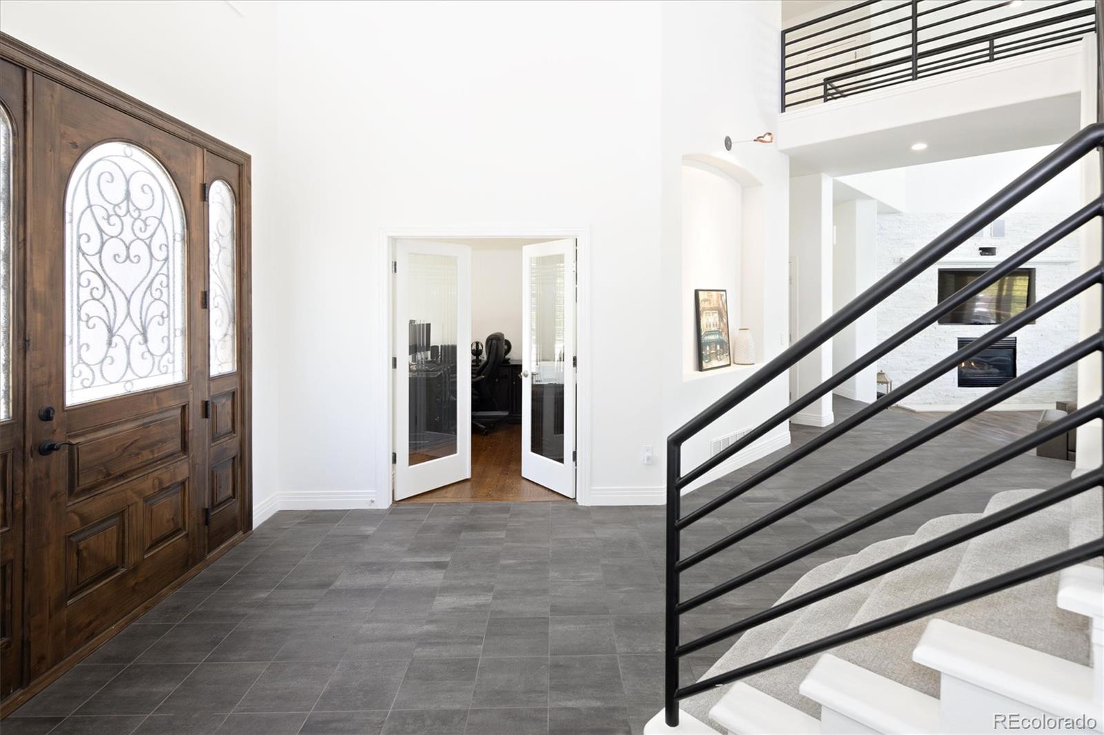 MLS Image #4 for 10008  oak tree court,lone tree, Colorado