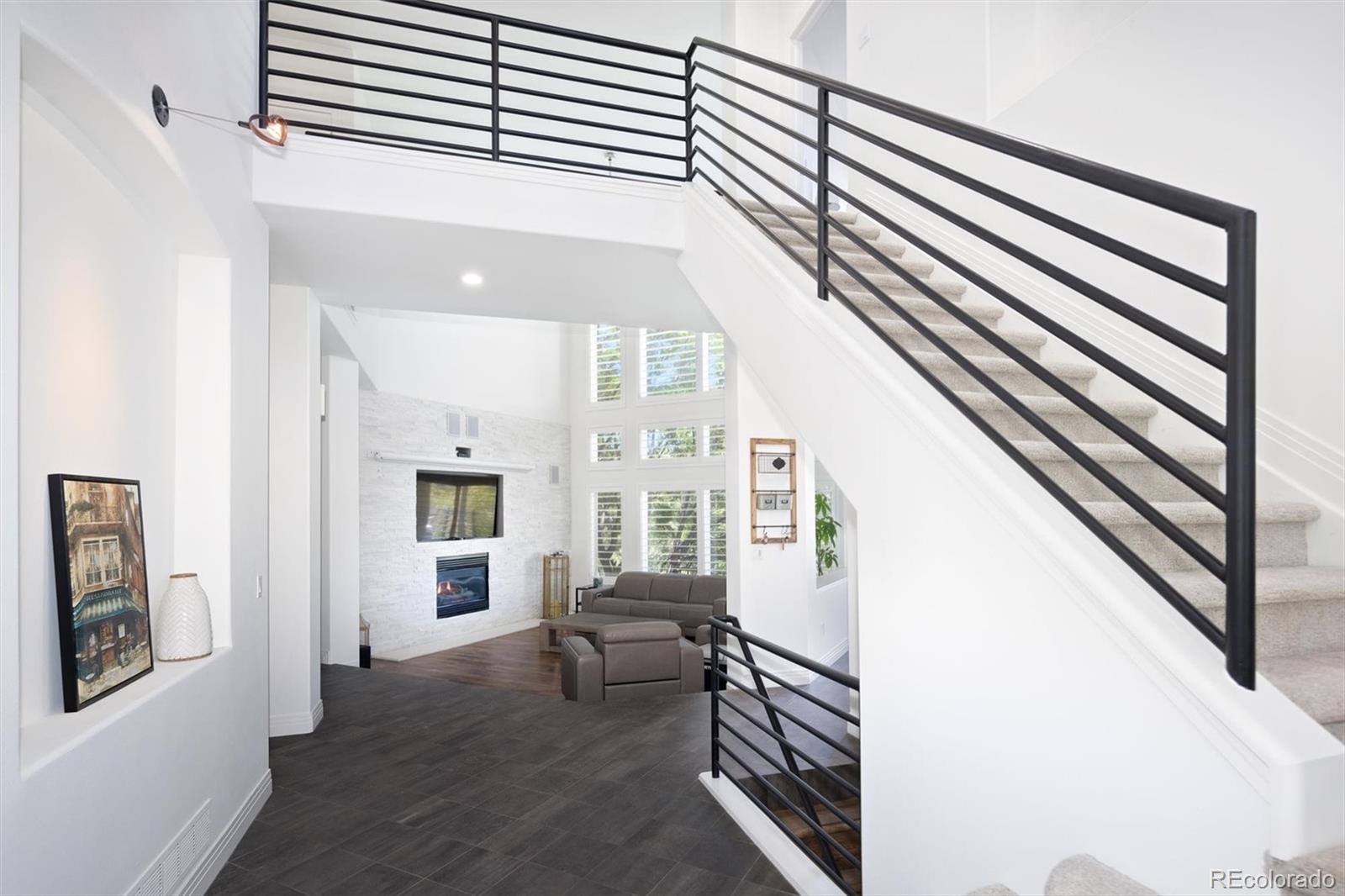 MLS Image #5 for 10008  oak tree court,lone tree, Colorado