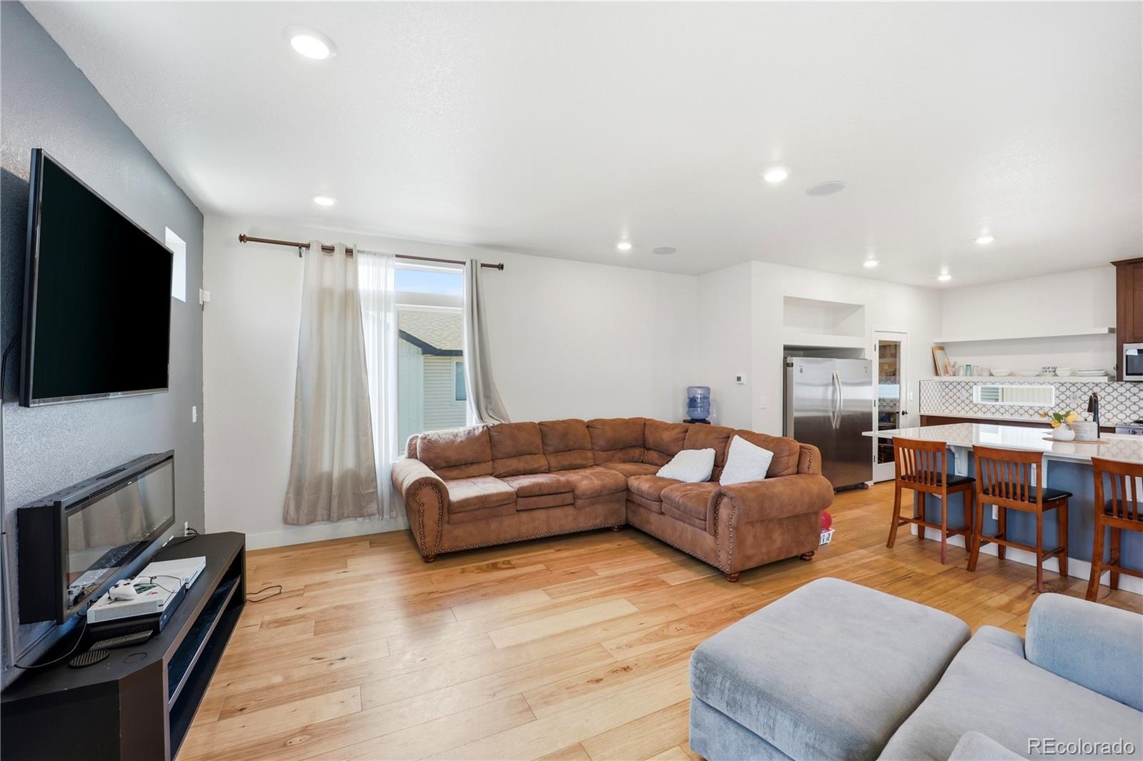 MLS Image #10 for 10222  wheeling street,commerce city, Colorado