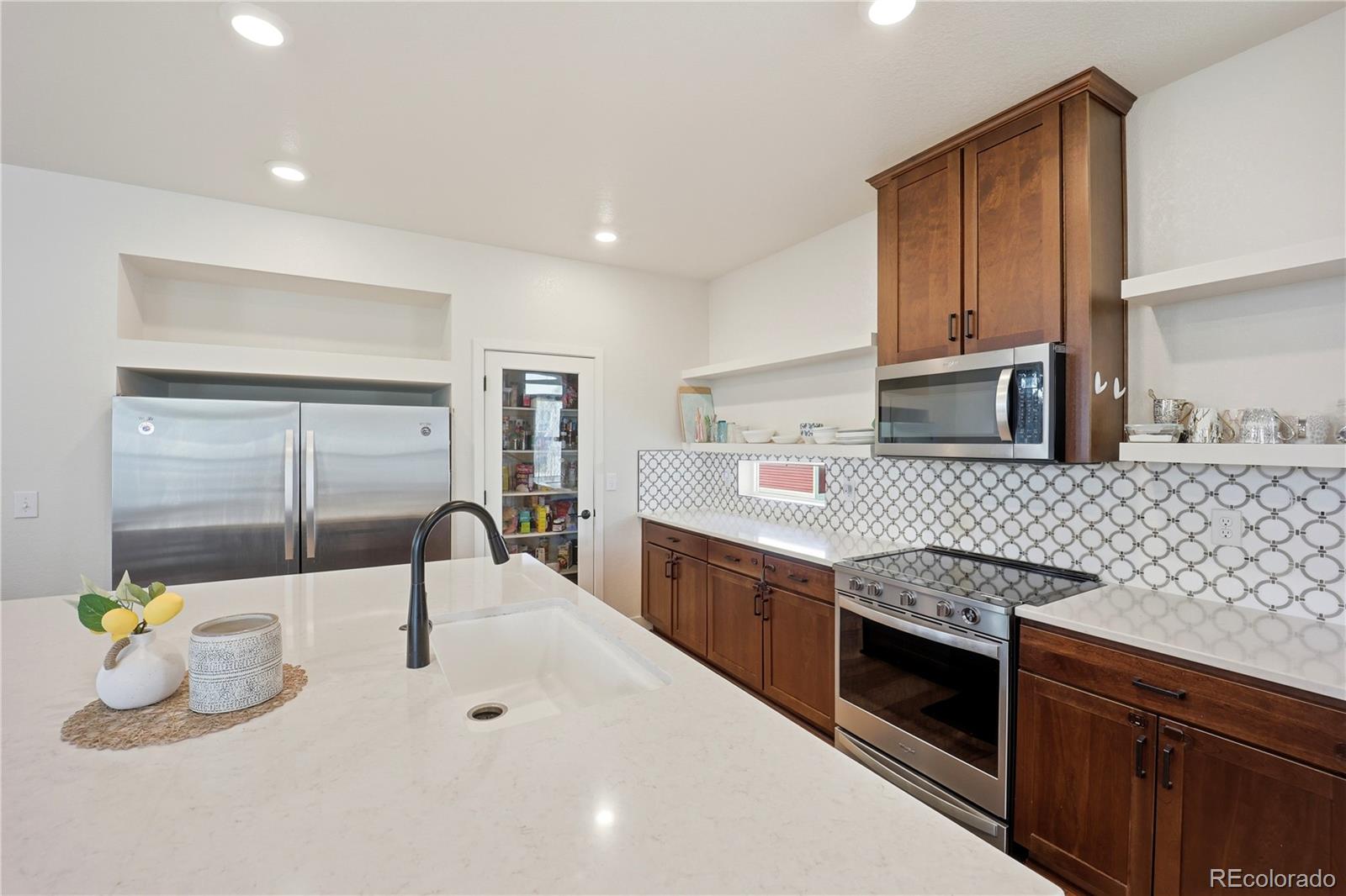 MLS Image #12 for 10222  wheeling street,commerce city, Colorado