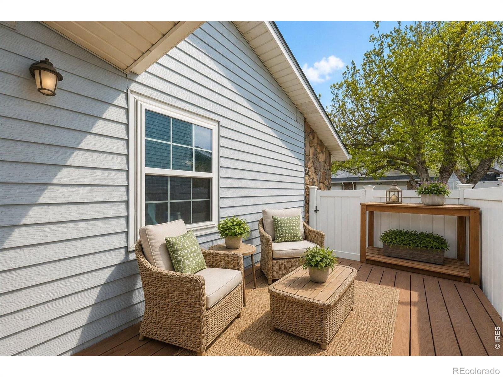 MLS Image #15 for 2598 s vaughn way,aurora, Colorado