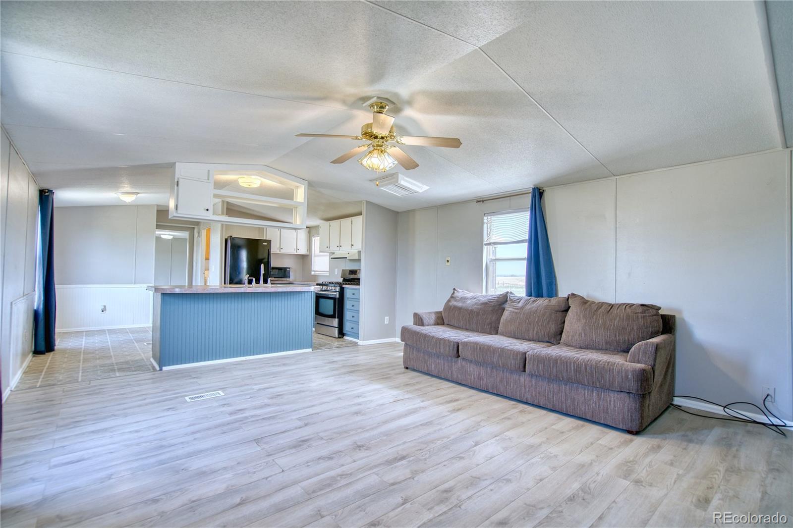 MLS Image #10 for 17701  county road 38 ,platteville, Colorado