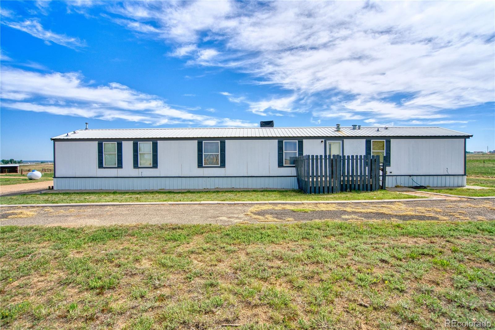 MLS Image #25 for 17701  county road 38 ,platteville, Colorado