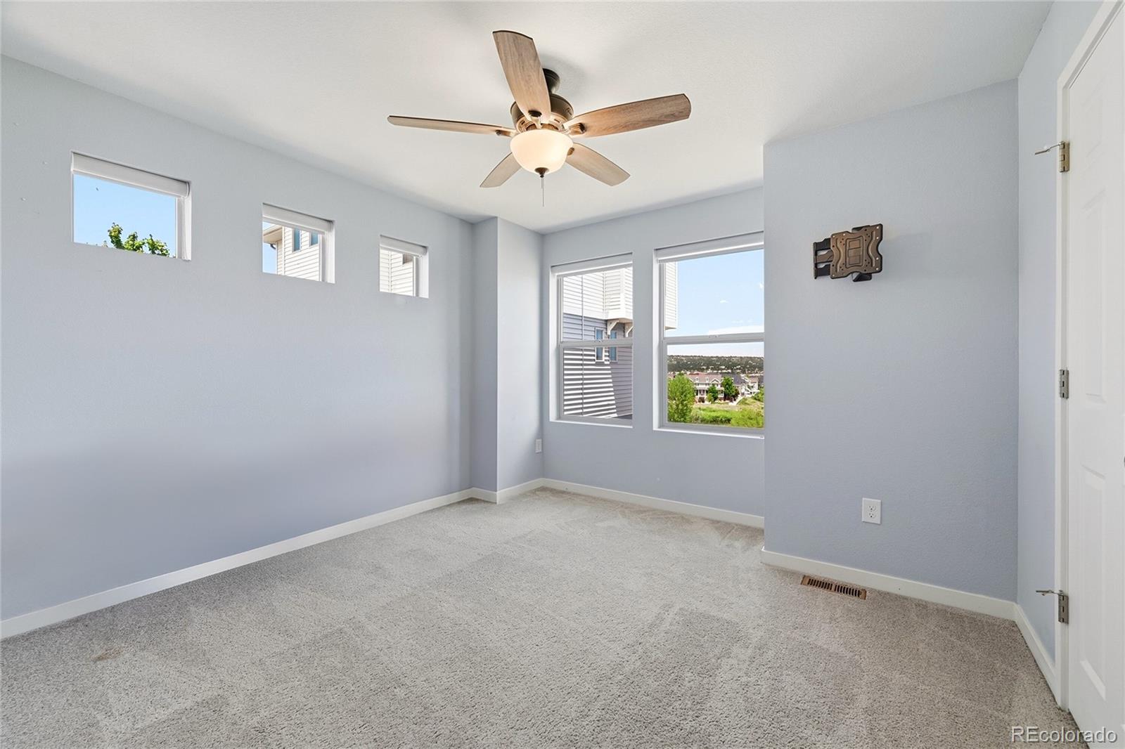 MLS Image #18 for 2825  merry rest way,castle rock, Colorado