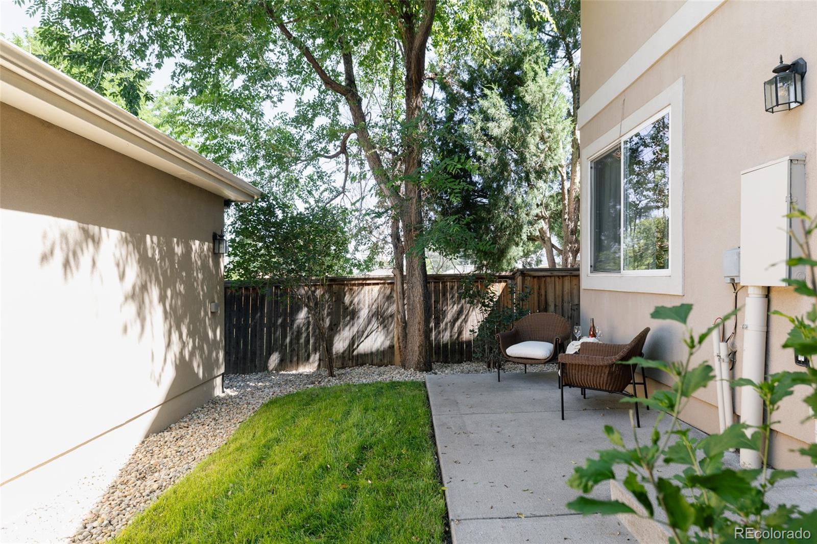 MLS Image #21 for 767  elm street,denver, Colorado