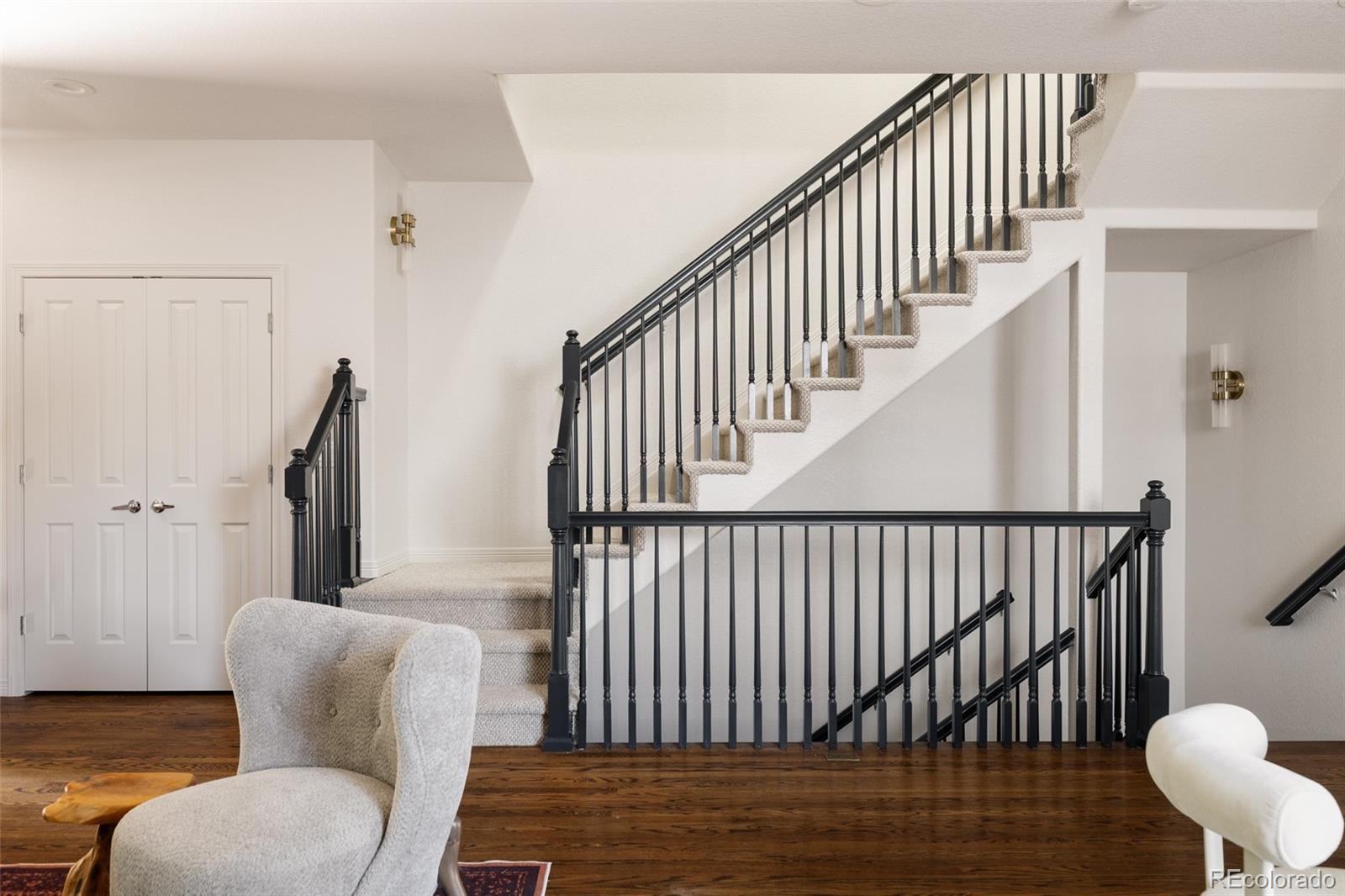MLS Image #34 for 767  elm street,denver, Colorado