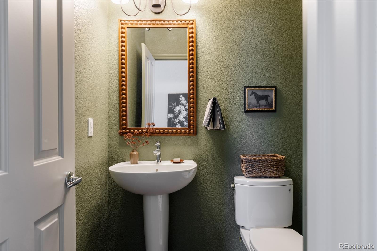 MLS Image #45 for 767  elm street,denver, Colorado